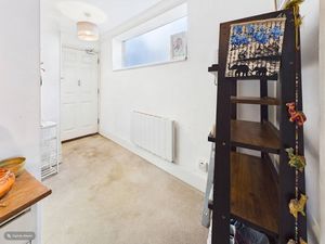 HALLWAY- click for photo gallery